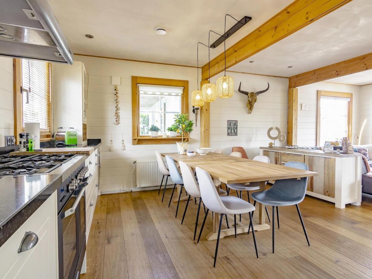 Beautiful Holiday Home With Private Terrace Kropswolde Eksteriør bilde